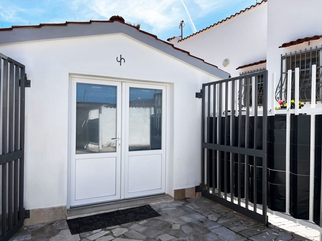 entrata_depandance VILLA ISHE | Casa a Campomarino in Salento sul mare🏝